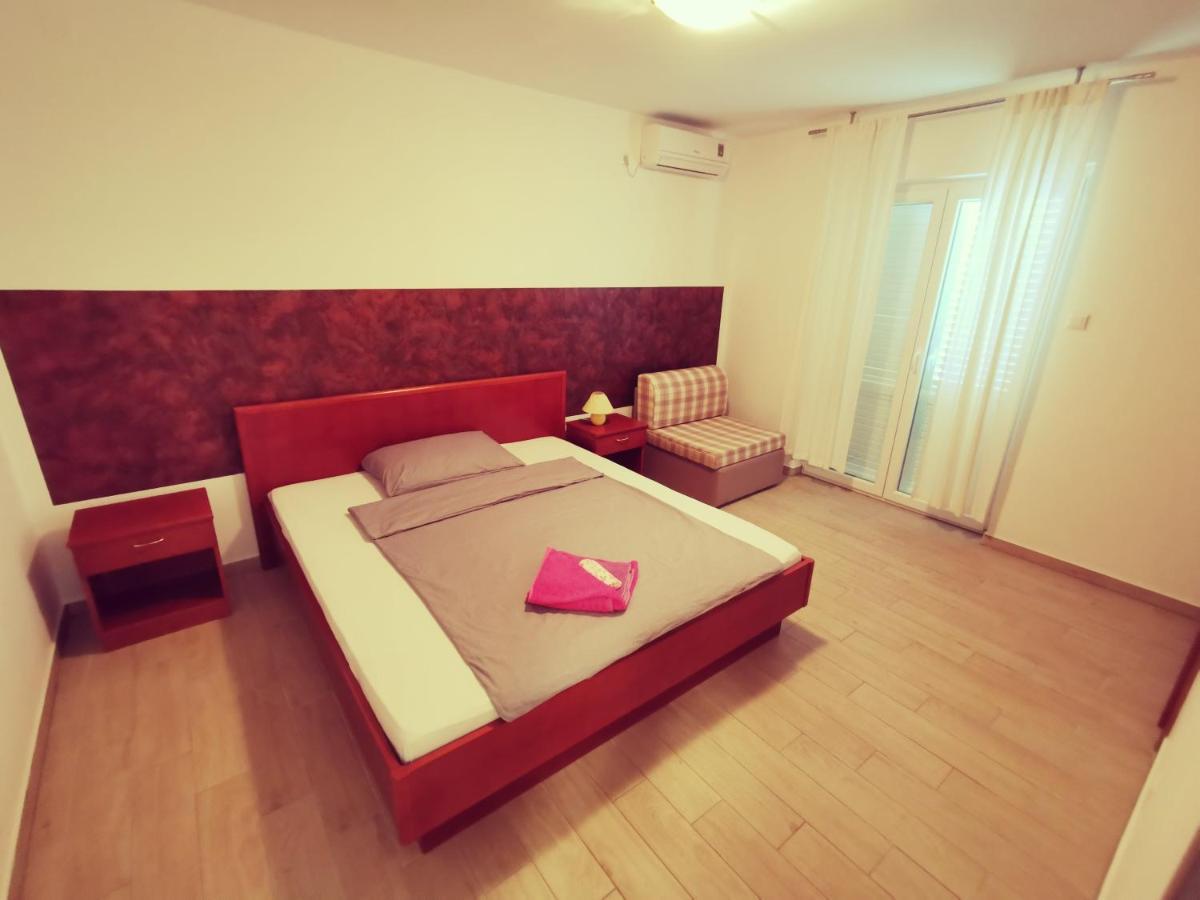 Haus Maro Apartment Supetarska Draga Ruang foto