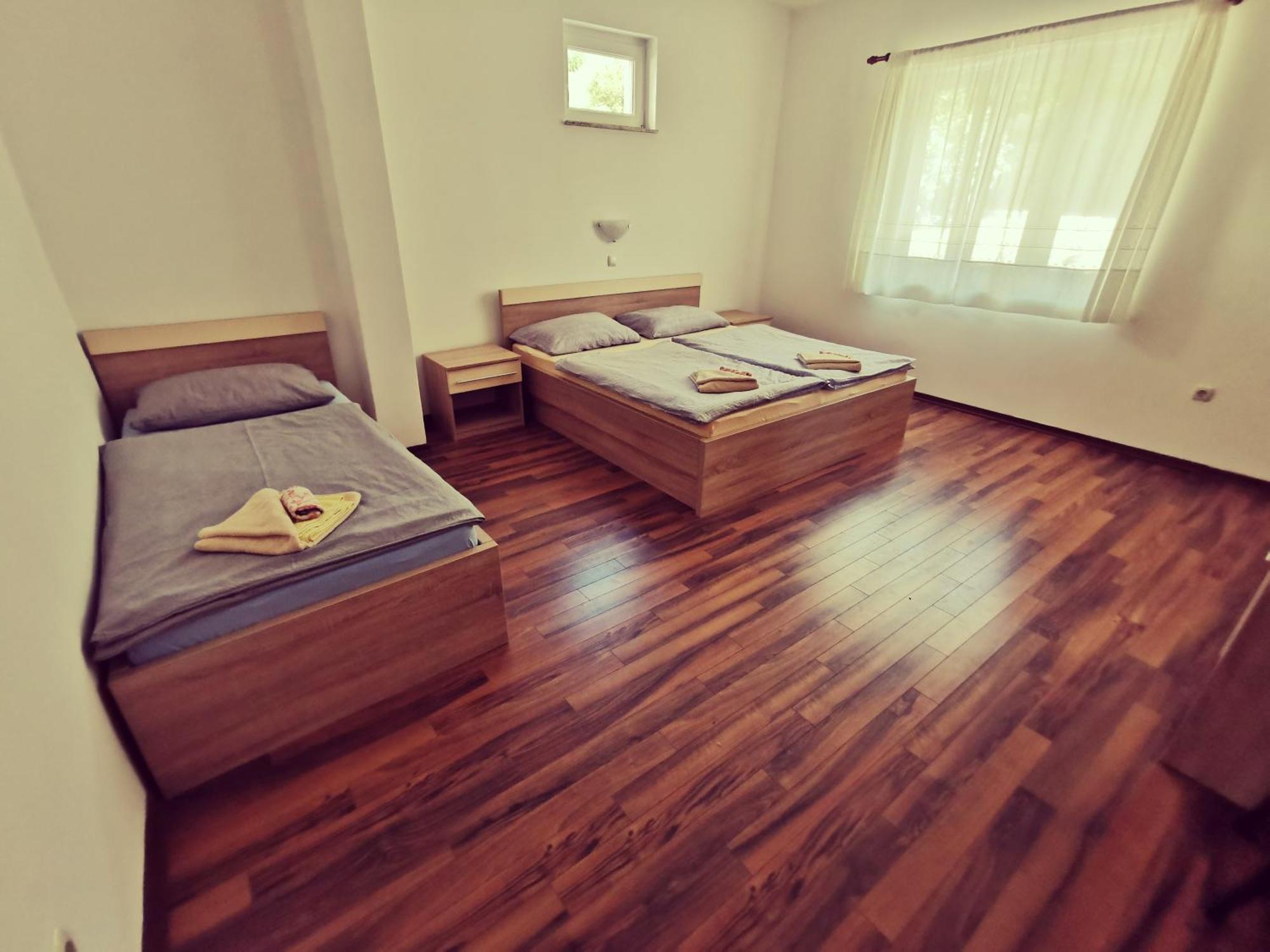 Haus Maro Apartment Supetarska Draga Ruang foto