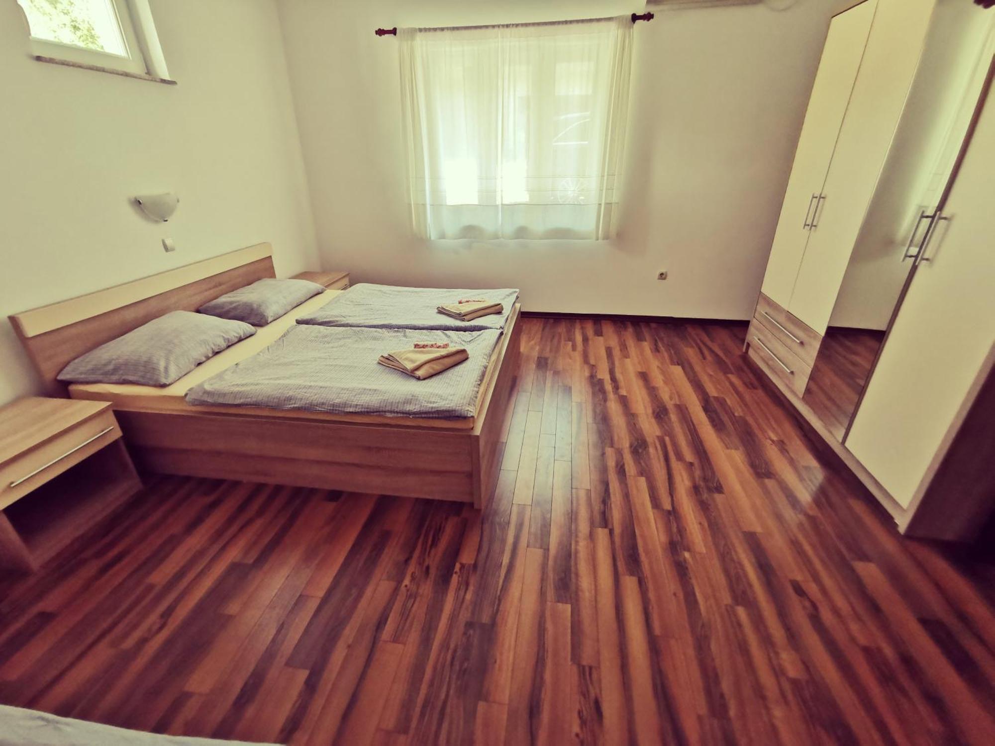 Haus Maro Apartment Supetarska Draga Ruang foto