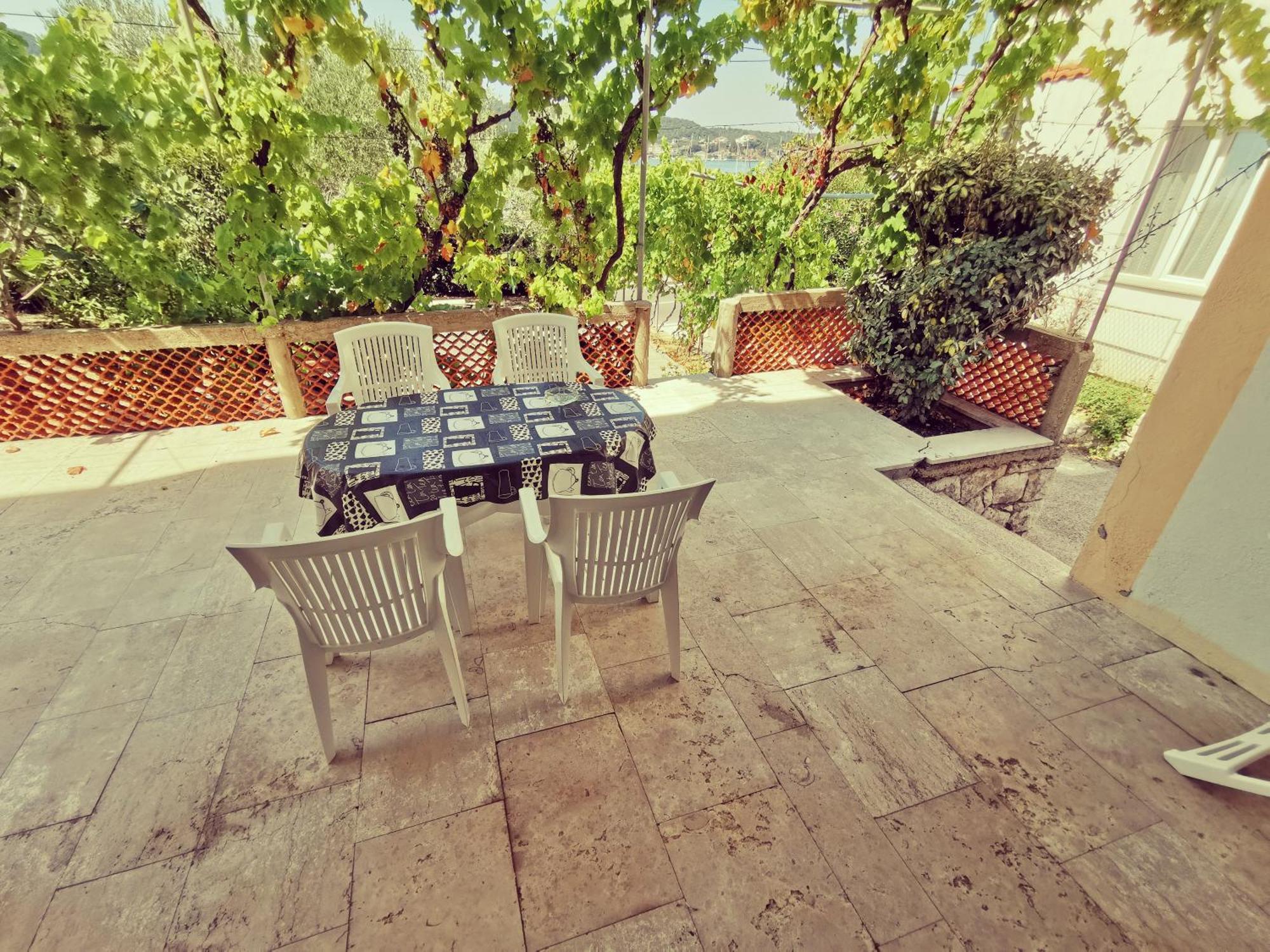 Haus Maro Apartment Supetarska Draga Ruang foto